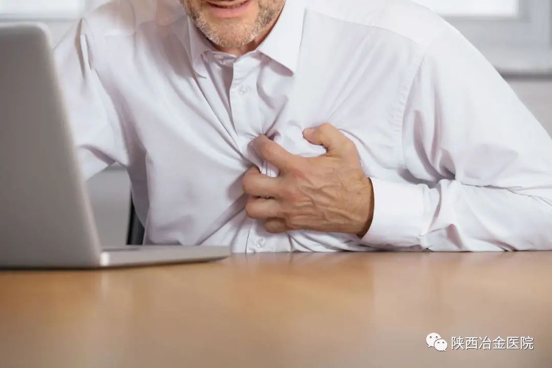 急诊医学科医生提醒：夏季心梗频繁，掌握这个急救步骤，或能挽救生命！