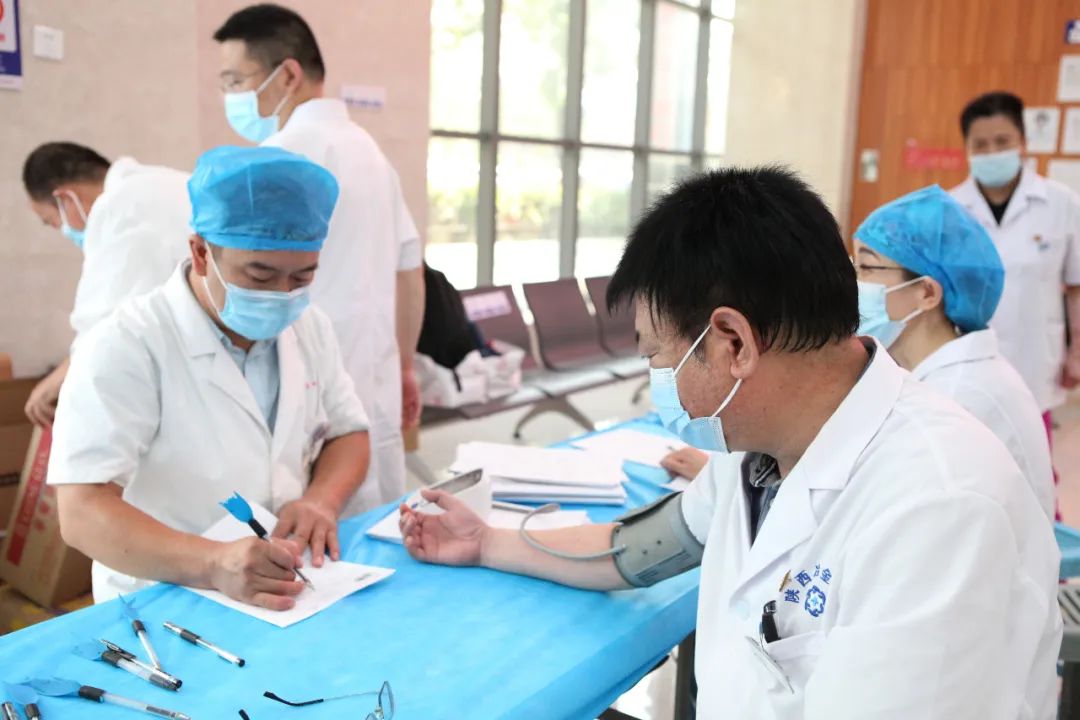 冶金动态丨陕西冶金医院组织医护人员无偿献血