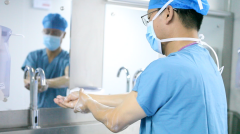 硬核救治丨高龄高危老人突发胆源性胰腺炎！陕西冶金医院成功实施胆囊切除+胆总管探查T管引流+术中取石冲洗+胰腺